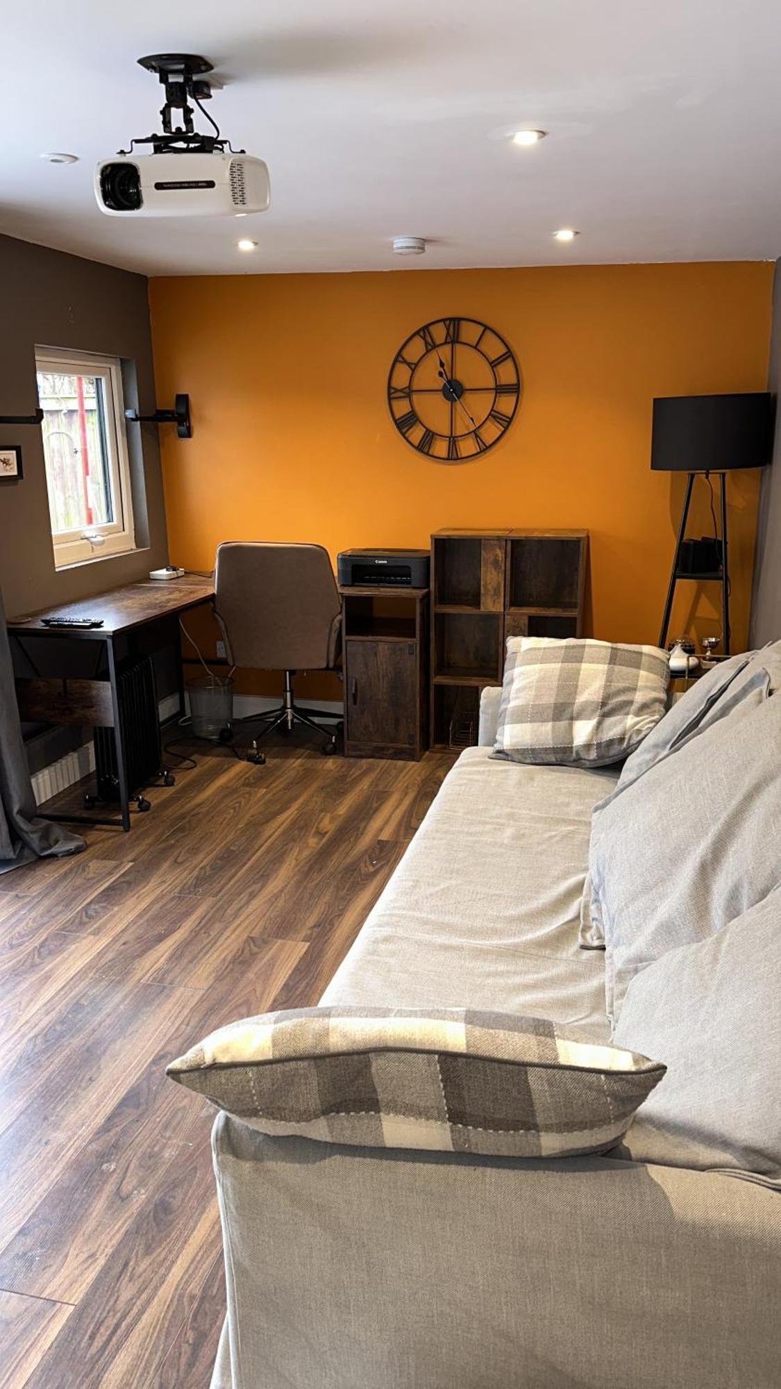 Modern Harrogate House Sleeps 10, Cinema Room & Hot Tub מראה חיצוני תמונה