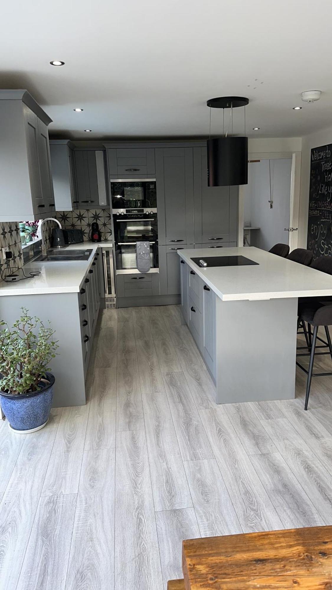 Modern Harrogate House Sleeps 10, Cinema Room & Hot Tub מראה חיצוני תמונה