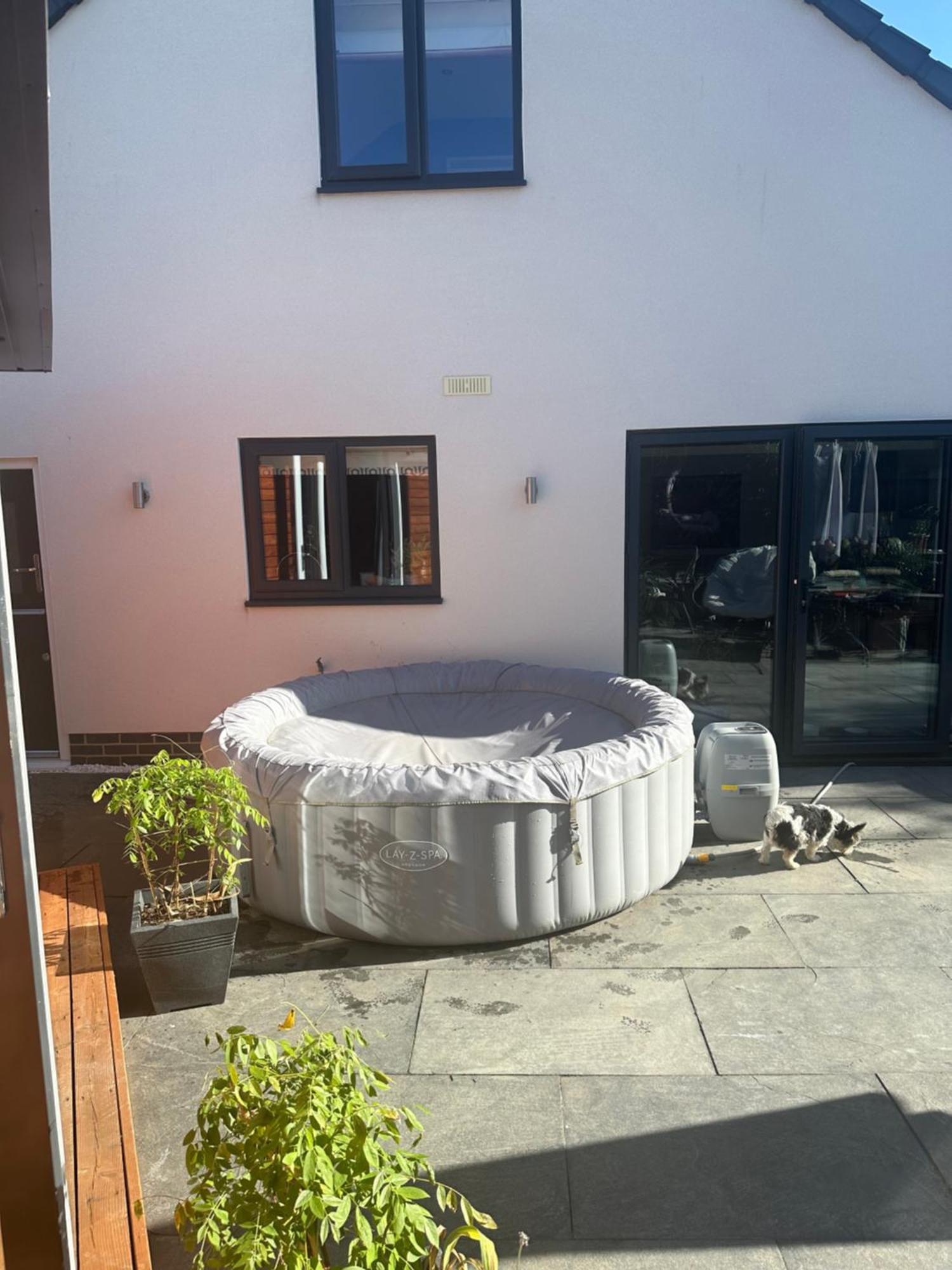 Modern Harrogate House Sleeps 10, Cinema Room & Hot Tub מראה חיצוני תמונה